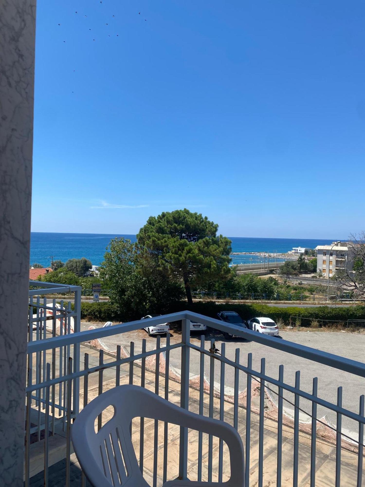 Al Torrione Bed and Breakfast Campora San Giovanni Exterior foto