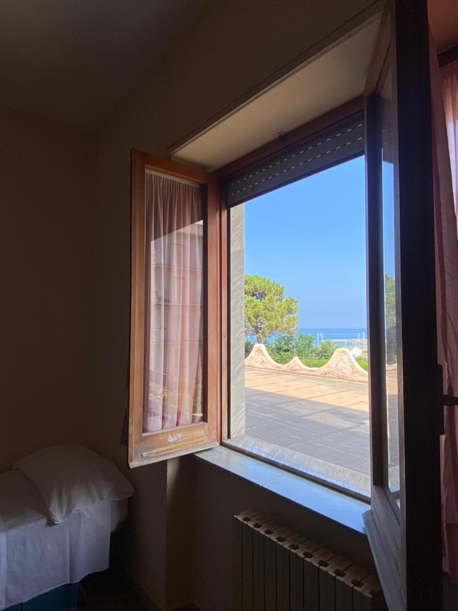 Al Torrione Bed and Breakfast Campora San Giovanni Exterior foto